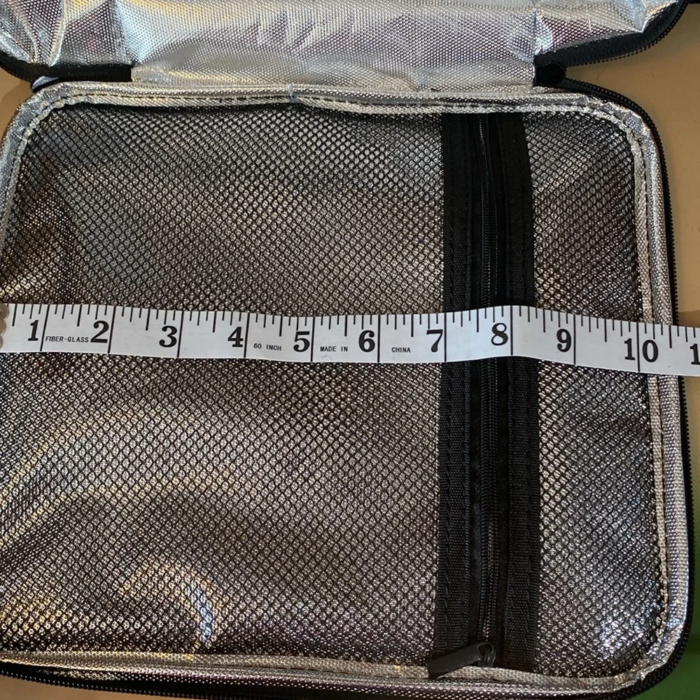 Lunch box case with Sloth design